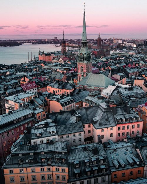 Source: http://alisaineurope.tumblr.com