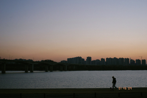 Source: http://tsukikages.tumblr.com