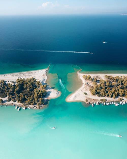 Source: http://gemsofgreece.tumblr.com