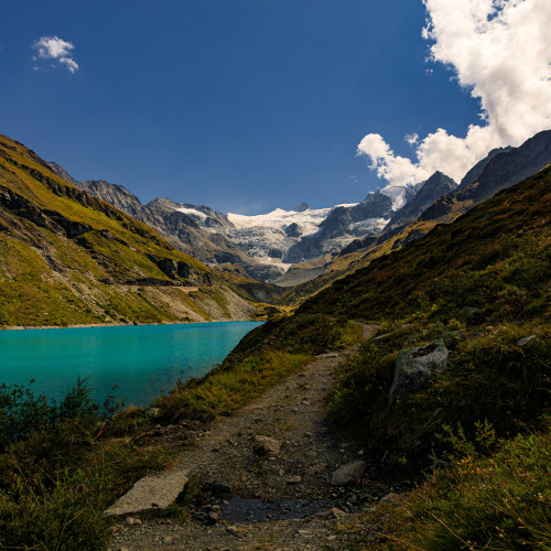 Source: http://nature-hiking.tumblr.com