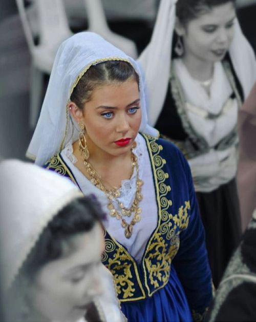 Source: http://gemsofgreece.tumblr.com