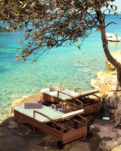 Source: http://alisaineurope.tumblr.com