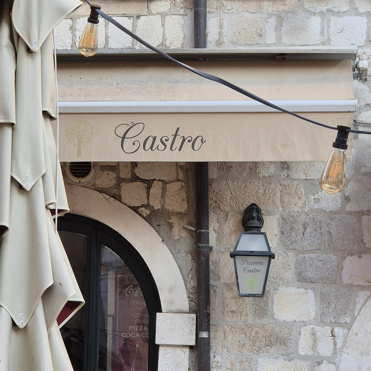 Source: http://alisaineurope.tumblr.com