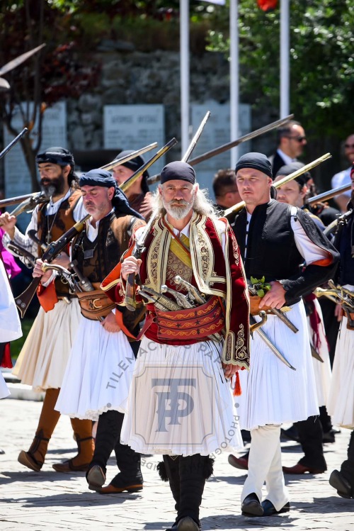 Source: http://gemsofgreece.tumblr.com