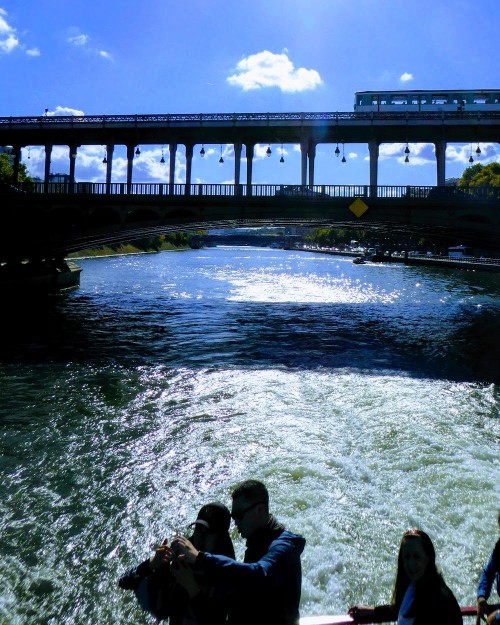 Source: http://vivelafranceblog.tumblr.com