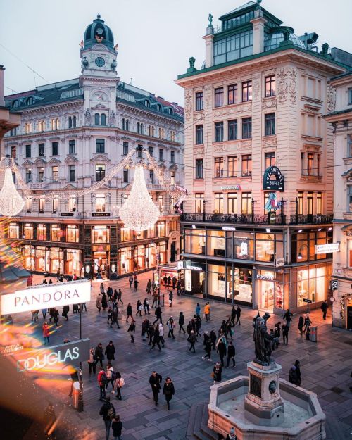 Source: http://alisaineurope.tumblr.com